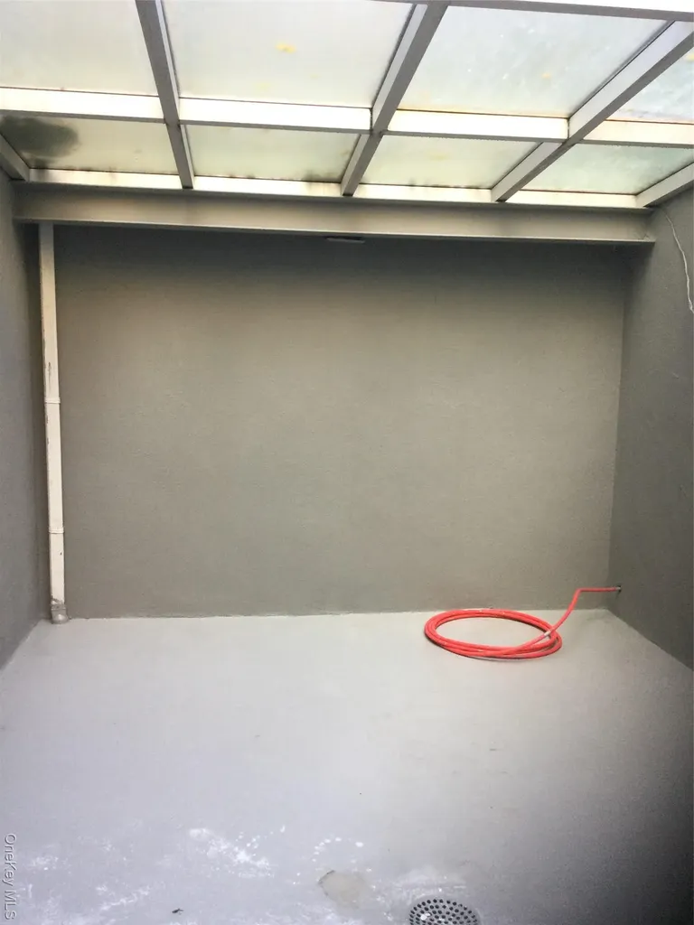 179 Monroe Street Brooklyn NY 11216