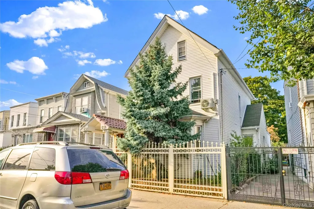 8063 87th Road Woodhaven NY 11421