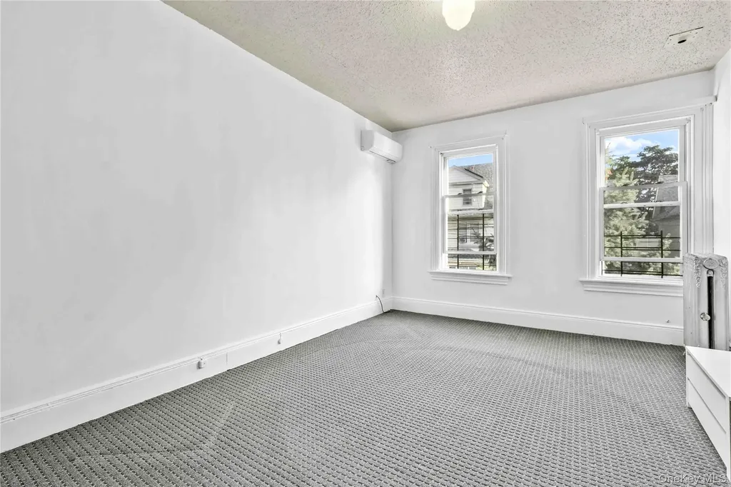 8063 87th Road Woodhaven NY 11421