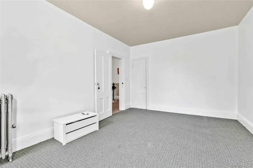 8063 87th Road Woodhaven NY 11421