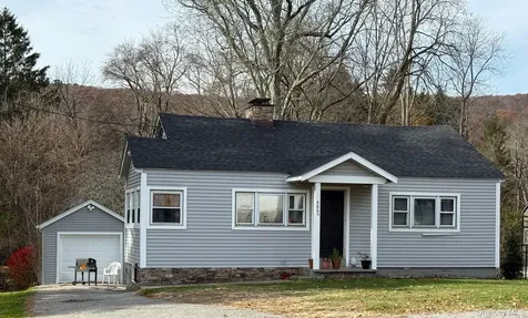 4865 South Street Amenia NY 12501