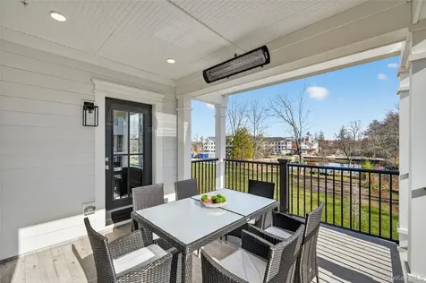 1804 Soundview Court Yorktown Heights NY 10598