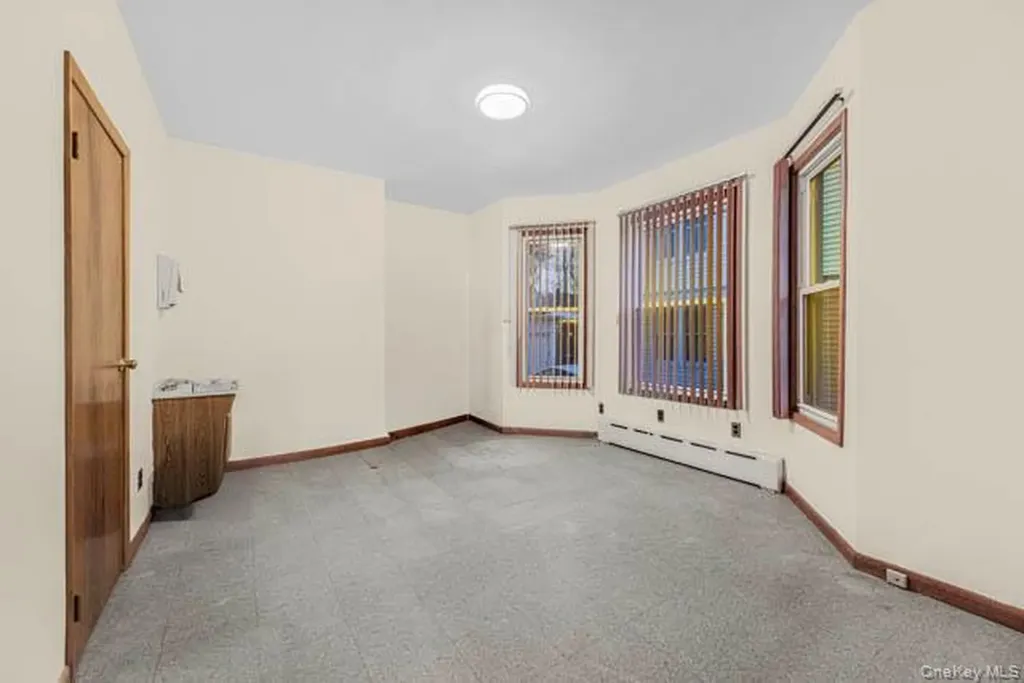 69 Waring Place Yonkers NY 10703