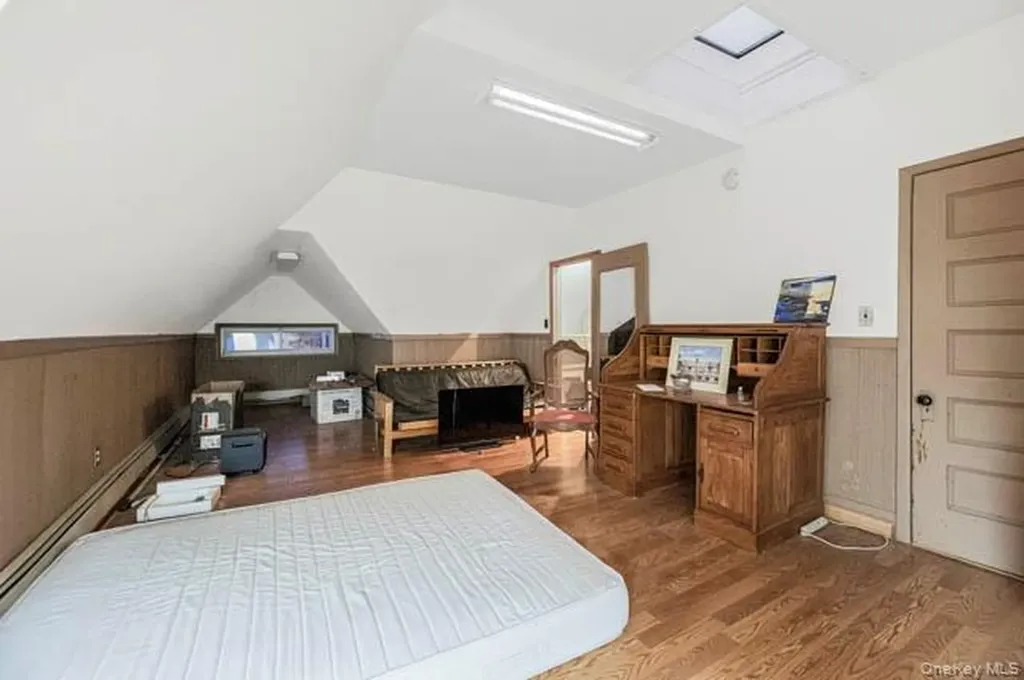 69 Waring Place Yonkers NY 10703