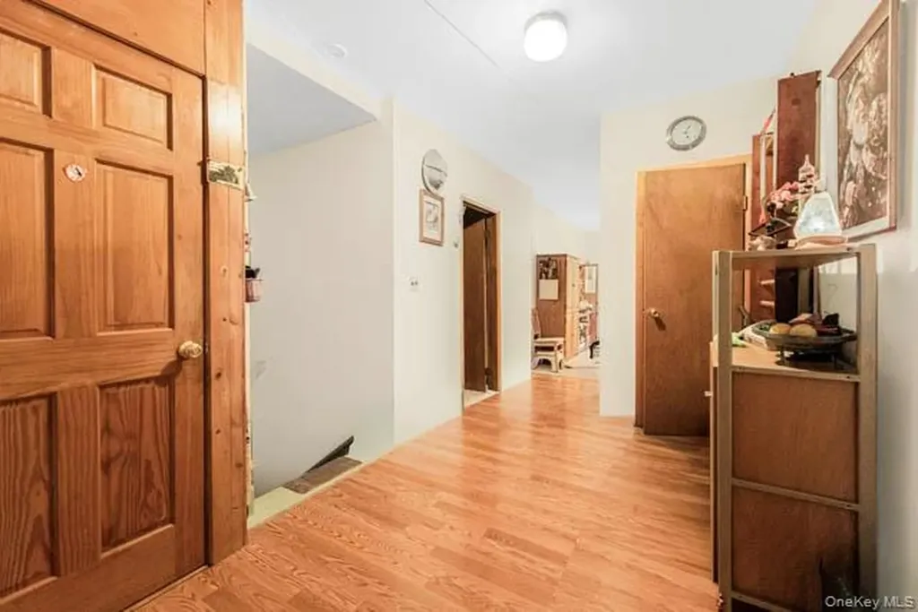 69 Waring Place Yonkers NY 10703
