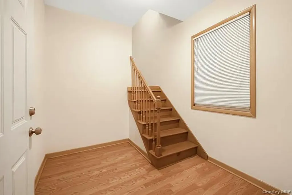 69 Waring Place Yonkers NY 10703