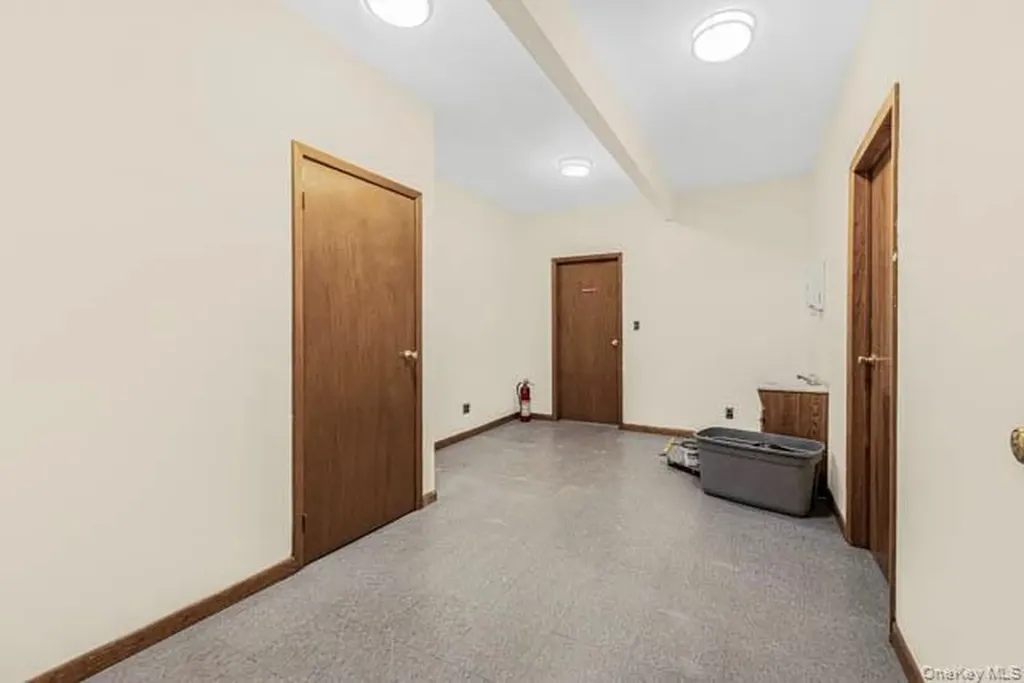 69 Waring Place Yonkers NY 10703
