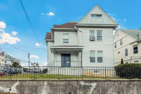 69 Waring Place Yonkers NY 10703