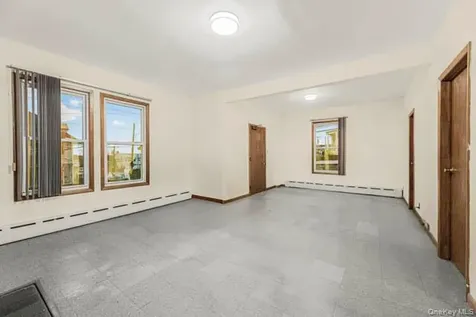 69 Waring Place Yonkers NY 10703