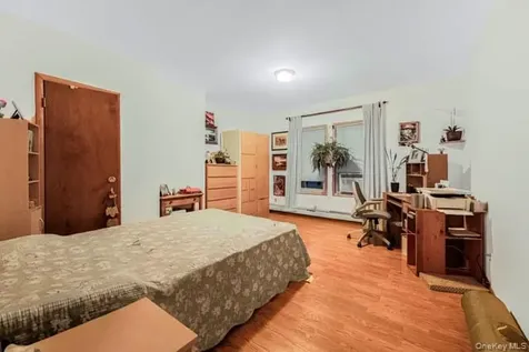 69 Waring Place Yonkers NY 10703
