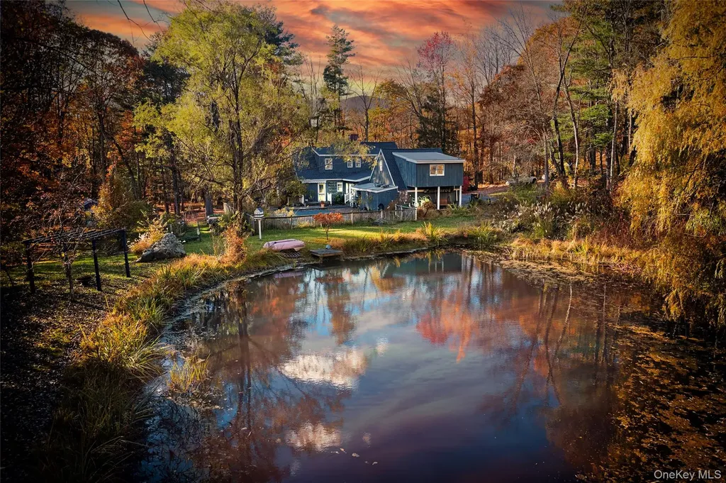 40 Engel Road Chatham NY 12136