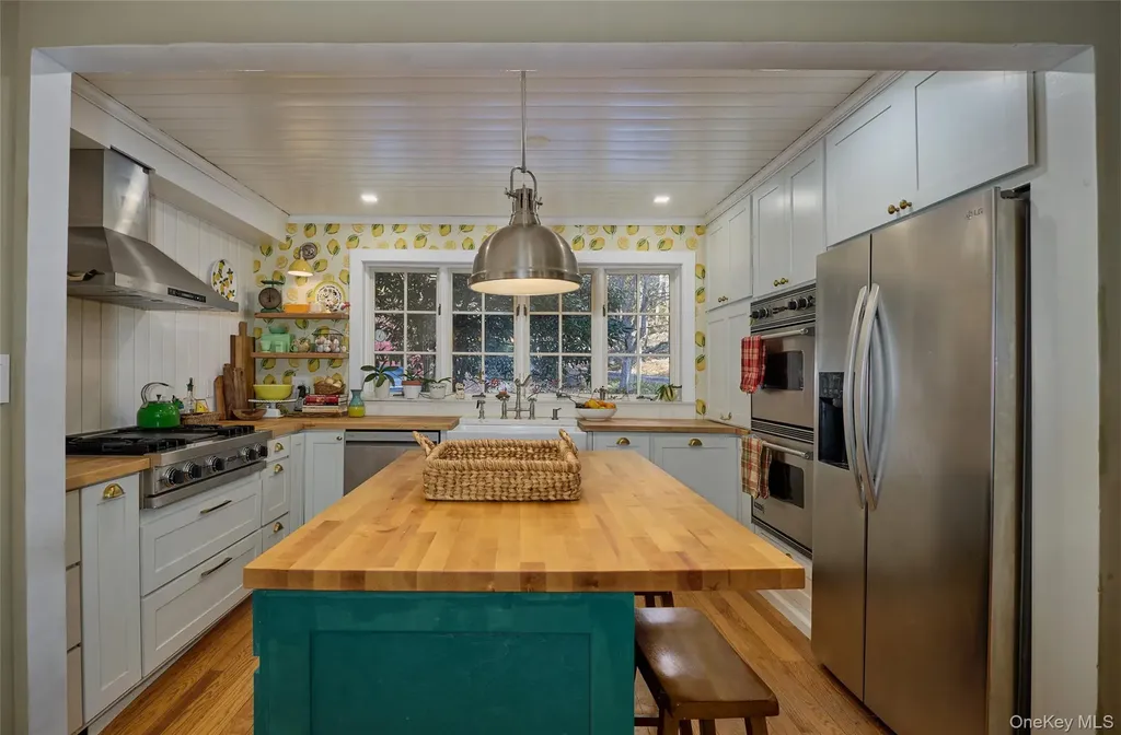 40 Engel Road Chatham NY 12136
