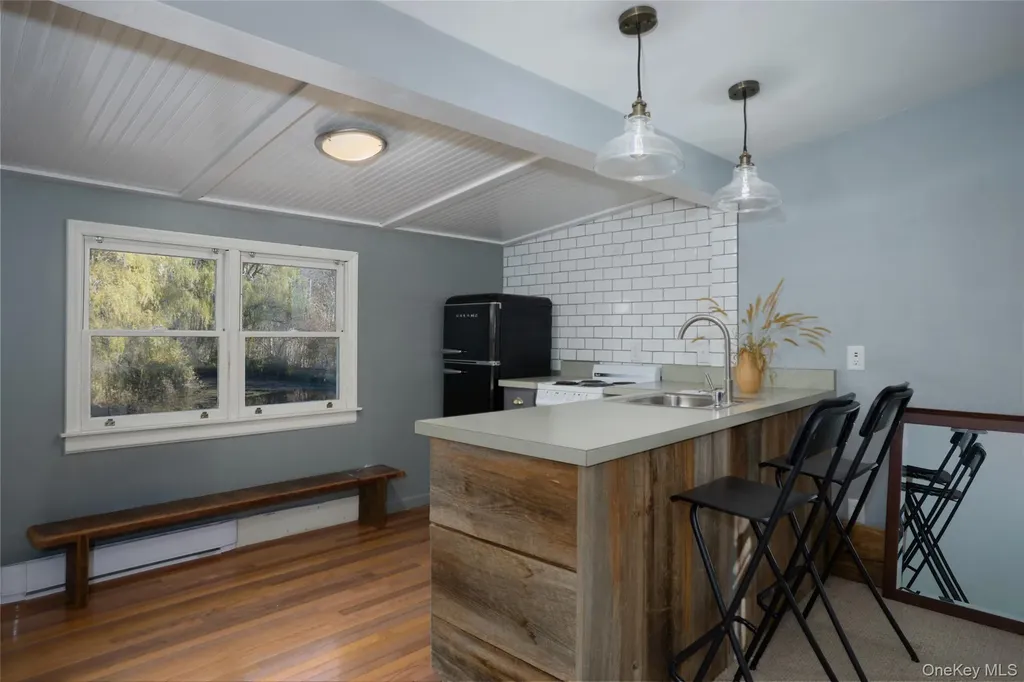40 Engel Road Chatham NY 12136