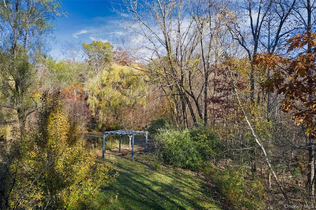 40 Engel Road Chatham NY 12136