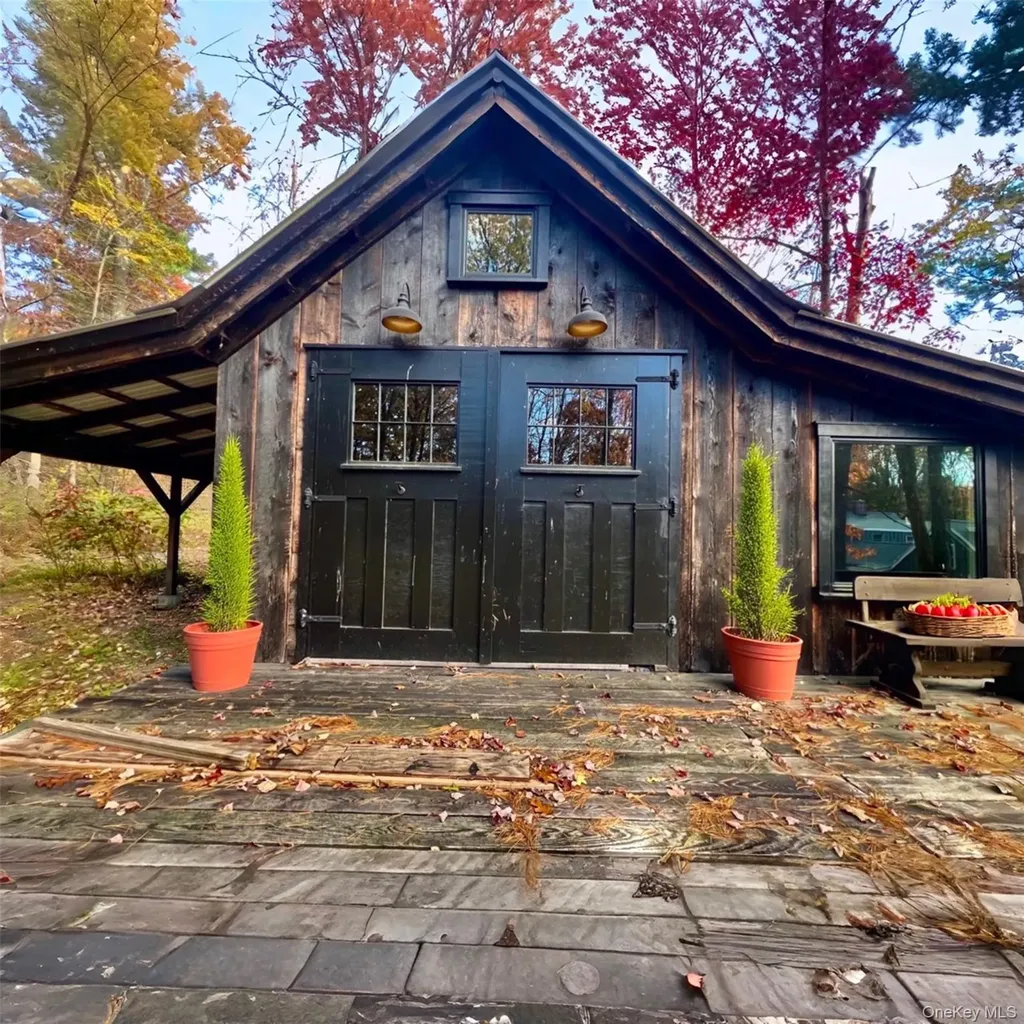 40 Engel Road Chatham NY 12136