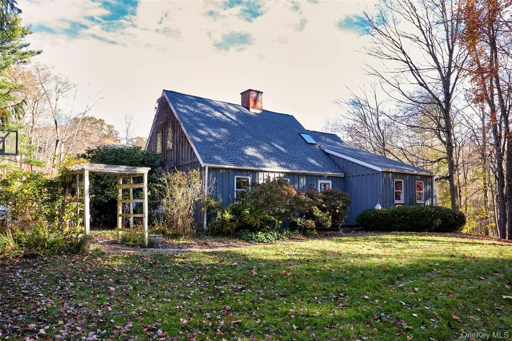 40 Engel Road Chatham NY 12136