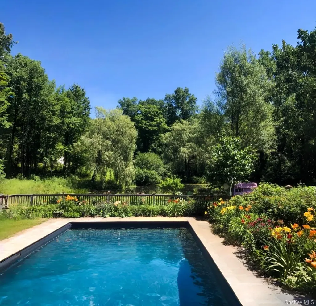 40 Engel Road Chatham NY 12136