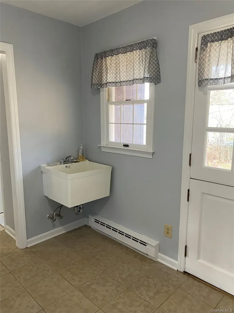 1378 State Route 94 New Windsor NY 12553