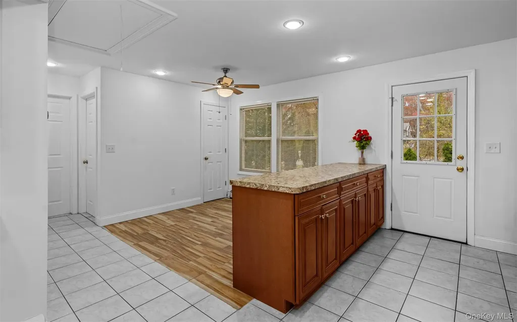 37 Pond Lane Ridge NY 11961