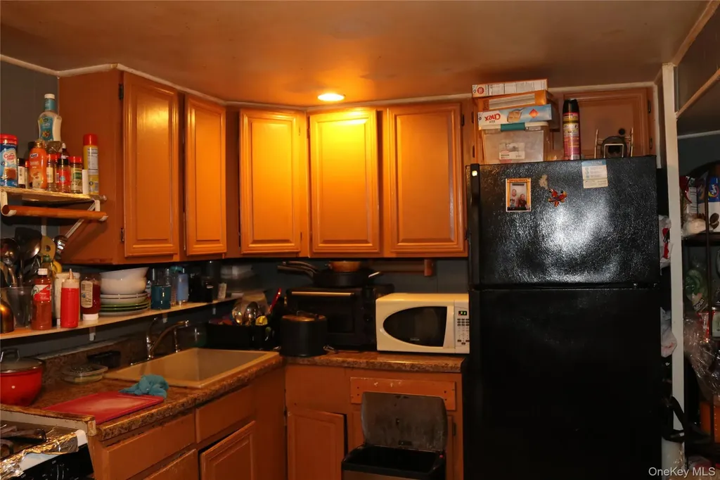 5 Carrie Lane Nanuet NY 10954