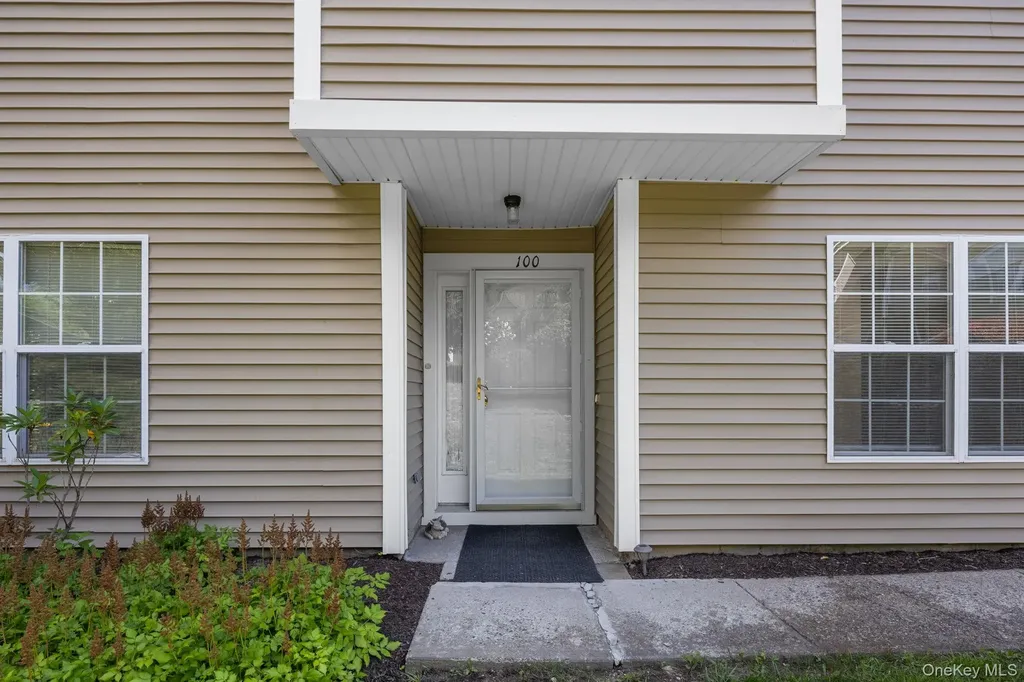 100 Sparrow Ridge Road Carmel NY 10512