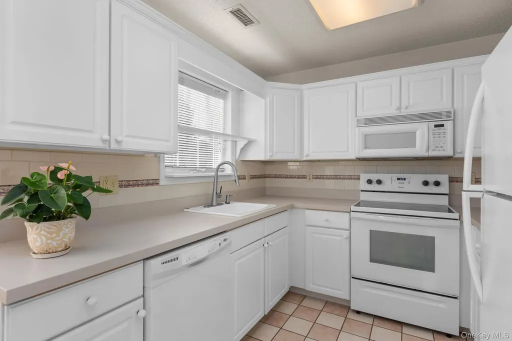 100 Sparrow Ridge Road Carmel NY 10512