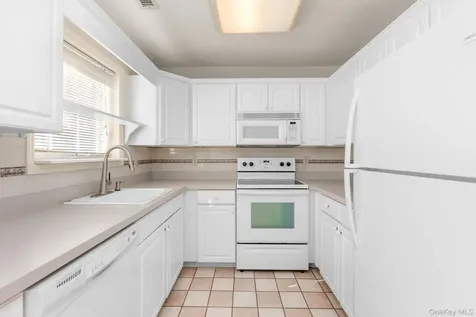 100 Sparrow Ridge Road Carmel NY 10512