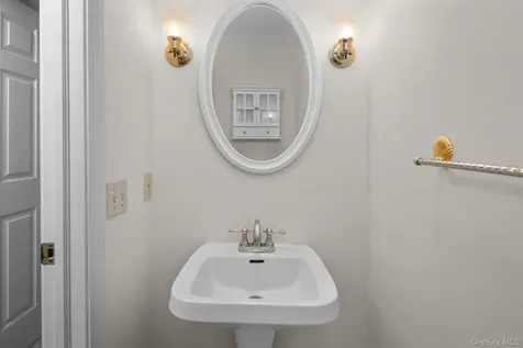 100 Sparrow Ridge Road Carmel NY 10512