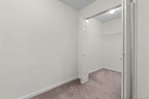 100 Sparrow Ridge Road Carmel NY 10512