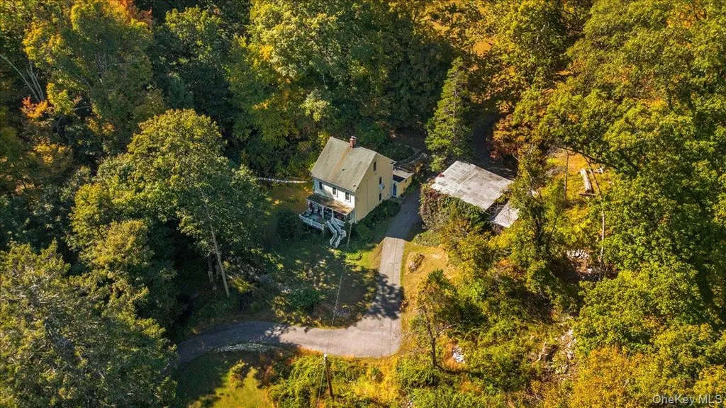 310 Oak Lane Newburgh NY 12550