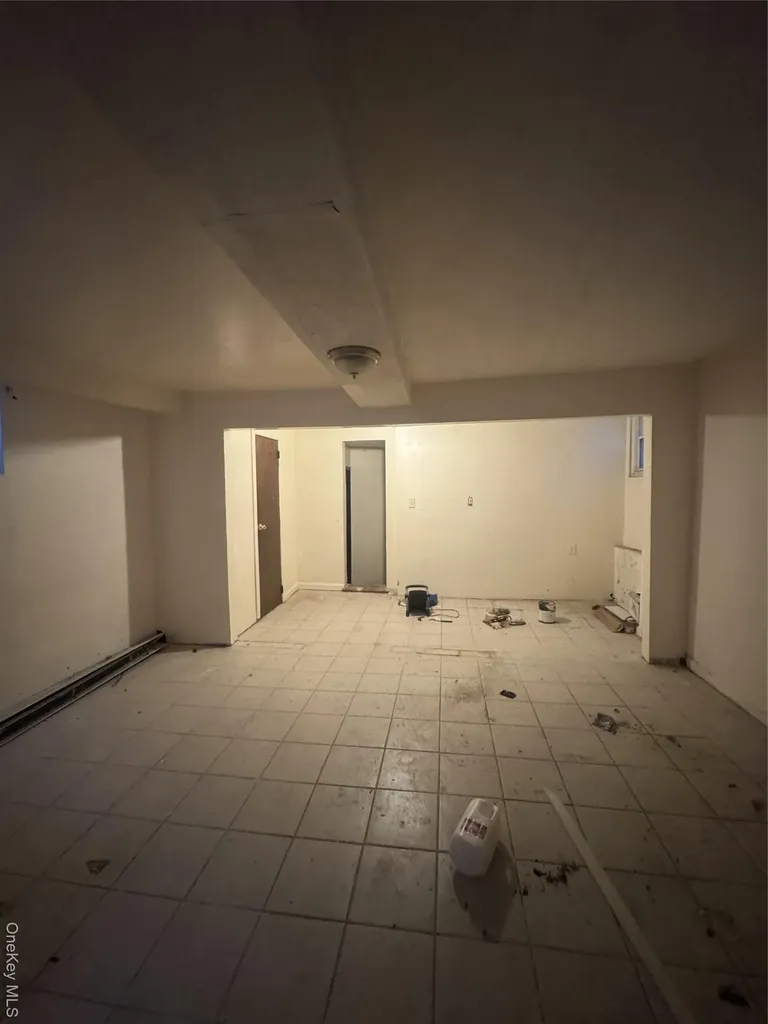 4346 Edson Avenue Bronx NY 10466