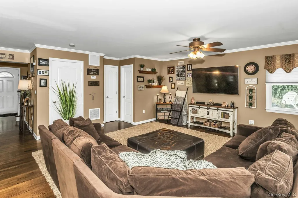 40 Burt Avenue Northport NY 11768