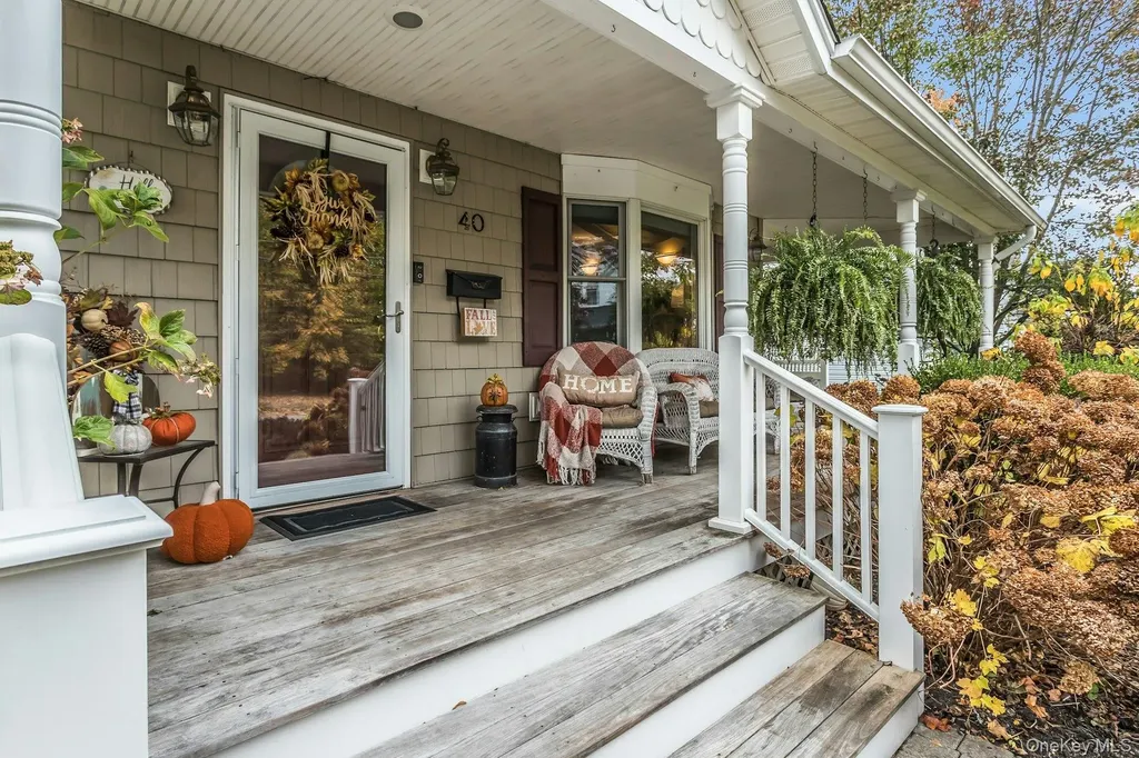 40 Burt Avenue Northport NY 11768
