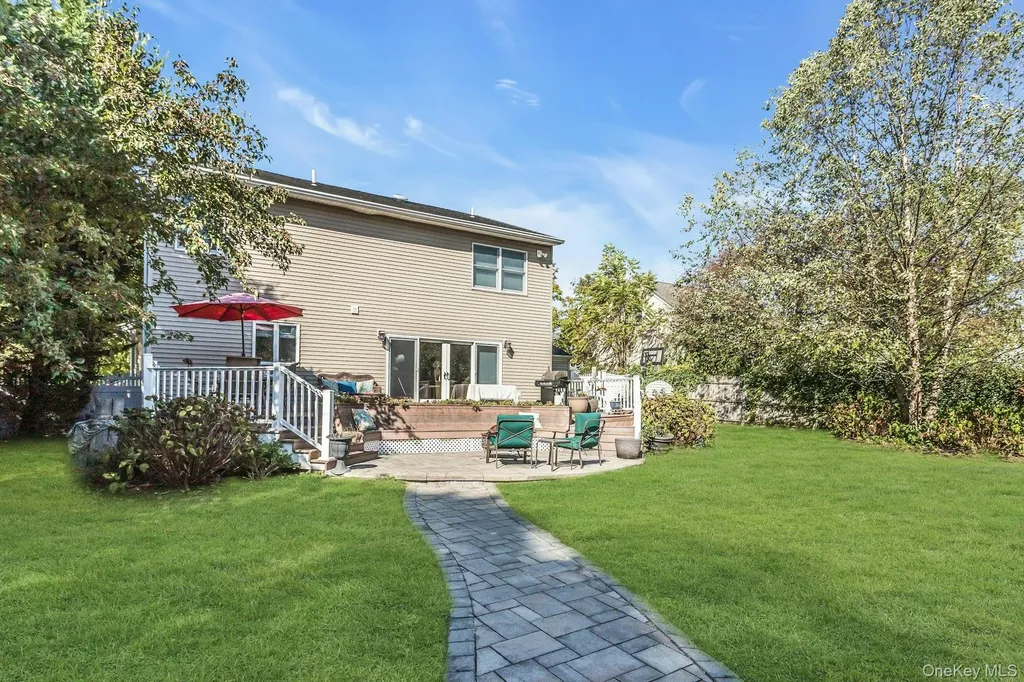 40 Burt Avenue Northport NY 11768