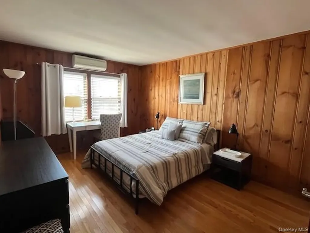 35 Sloop Walk Summer Club NY 11706