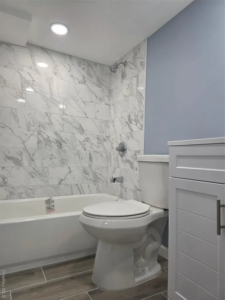 9 Cypress Avenue Bay Shore NY 11706