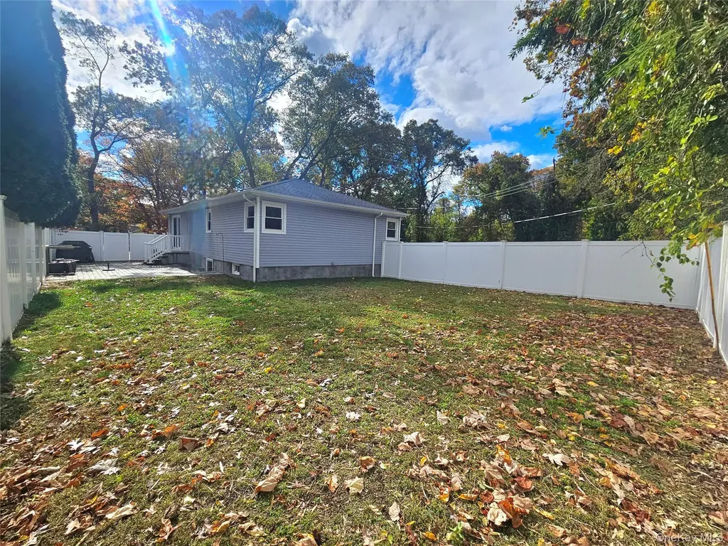31 Brookhaven Drive Rocky Point NY 11778
