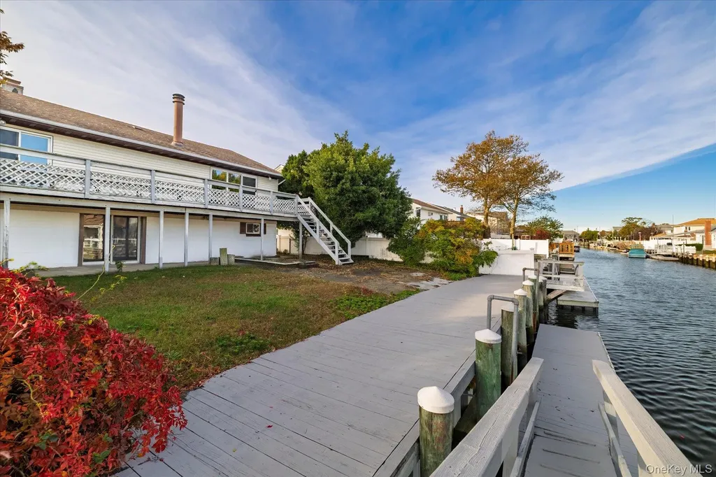 69 E 1st Street Freeport NY 11520