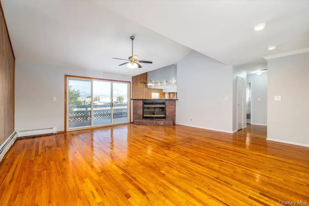69 E 1st Street Freeport NY 11520