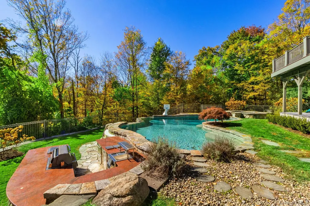496 Long Ridge Road Bedford NY 10506