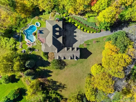 496 Long Ridge Road Bedford NY 10506