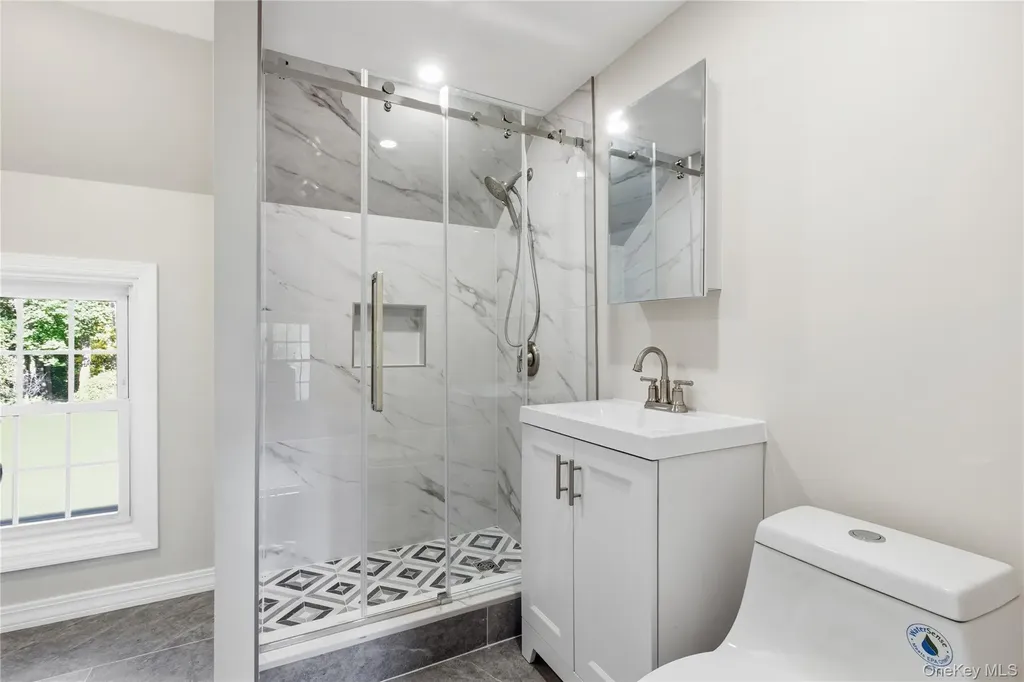 39 Cox Avenue Armonk NY 10504