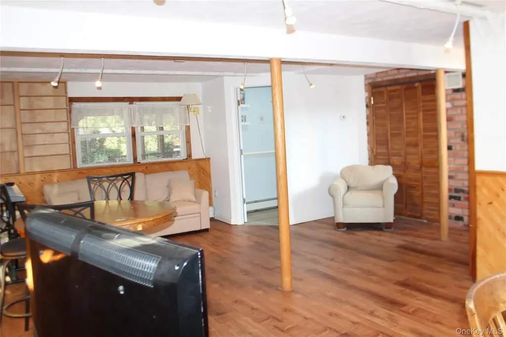 76 Friendly Road Mahopac NY 10541