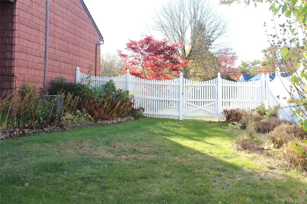 76 Friendly Road Mahopac NY 10541