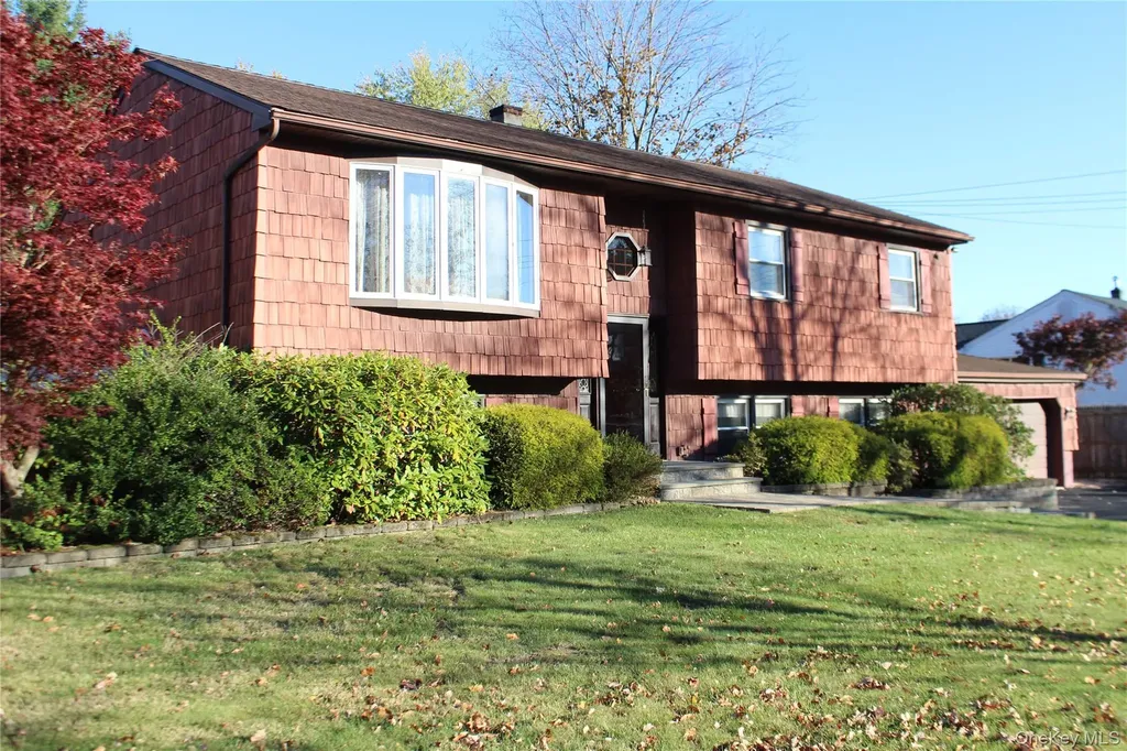 76 Friendly Road Mahopac NY 10541