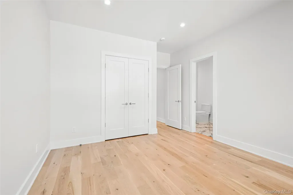 65 Myrtle Boulevard Larchmont NY 10538