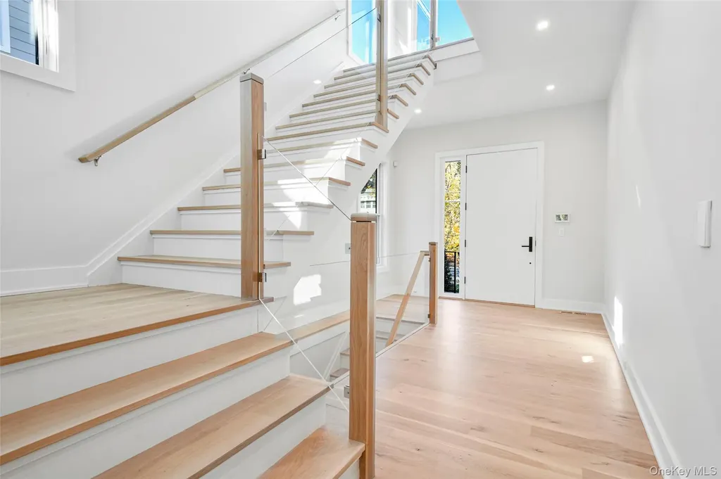 65 Myrtle Boulevard Larchmont NY 10538
