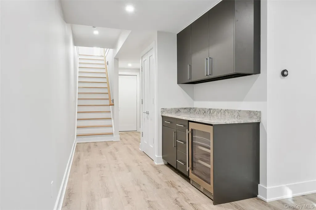 65 Myrtle Boulevard Larchmont NY 10538