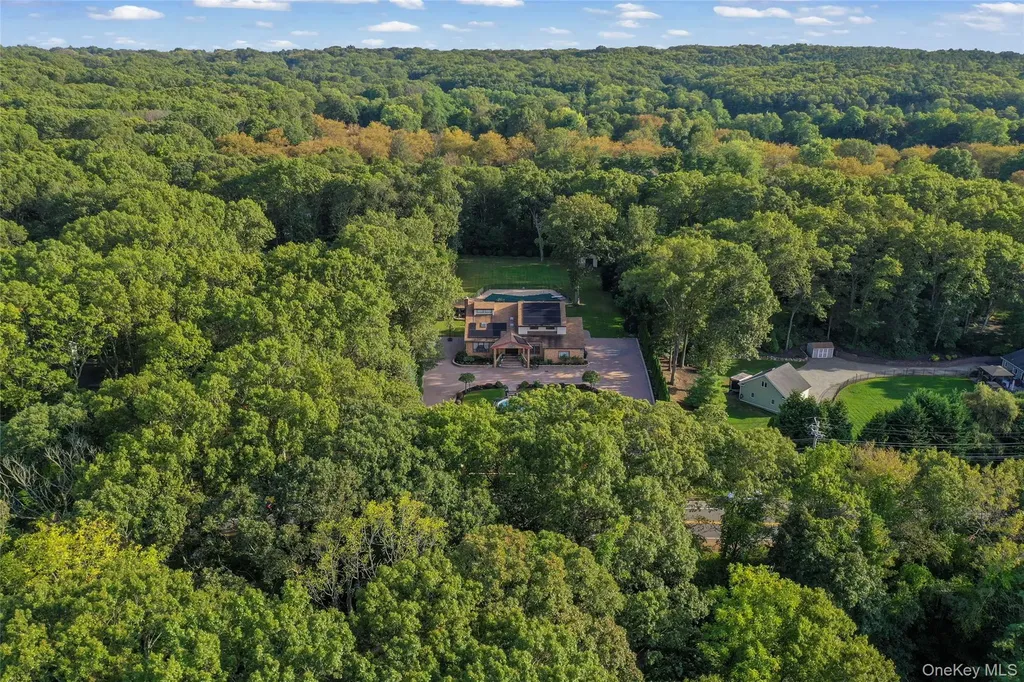 258 Half Hollow Road Dix Hills NY 11746