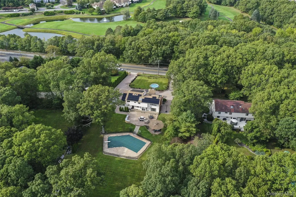 258 Half Hollow Road Dix Hills NY 11746